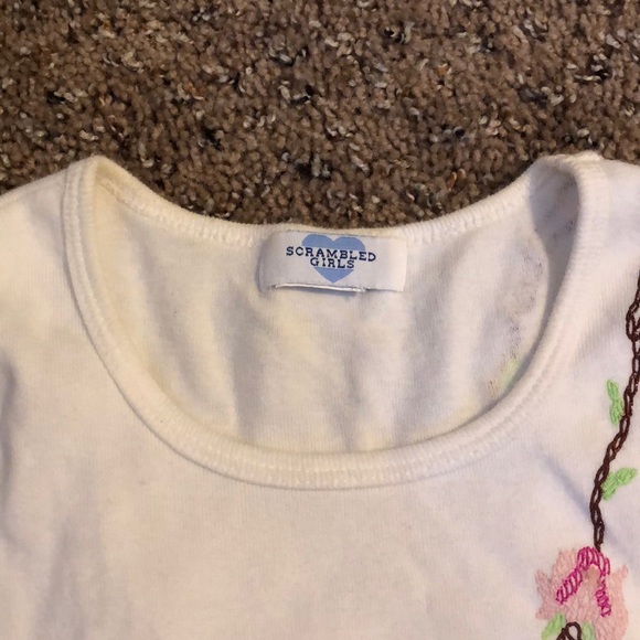 Bluebird Embroidered Tank Top✌🏼 - Picture 2 of 3